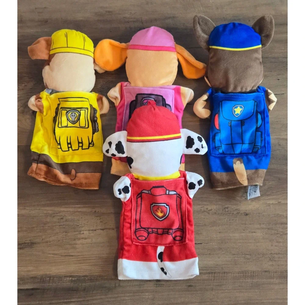 Melissa & Doug PAW Patrol Hand Puppets Chase Marshall Skye Rubble Plush Set 4pc